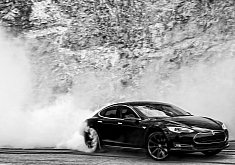 Tesla Model S Doing Monster Burnouts: HD Wallpapers
