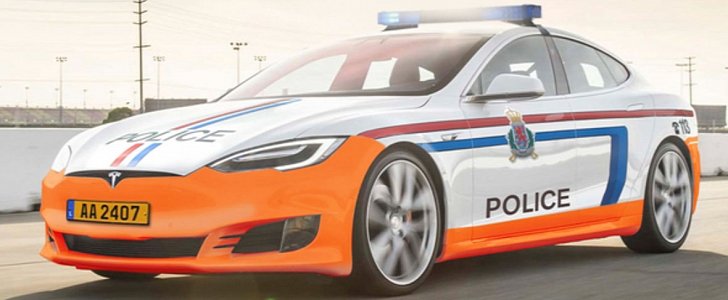 Tesla Model S in Luxembourg police strip