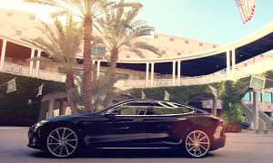 Tesla Model S Gets 22-inch Vossen Wheels