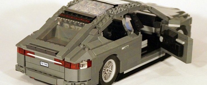 Tesla Model S Lego set