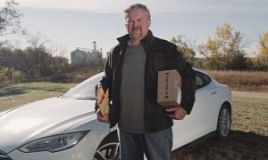 Tesla Model S Makes for a Very Good Mail Delivery Van, According to Testimonial