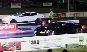 Tesla Model S Plaid and McLaren 720S Go Drag Racing in the Wet, and It's a Close One