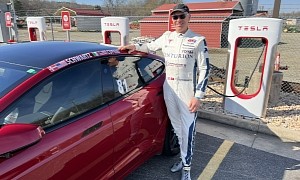 Tesla Model S Plaid Humiliates Porsche Taycan Turbo S at Virginia International Raceway