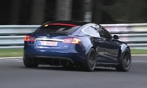 Tesla Model S Plaid Loses Giant Rear Wing, Does One Nurburgring Lap at a Time