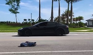 Tesla Model S Plaid Losing a Drag Race to an RC Electric Truck Looks Scary