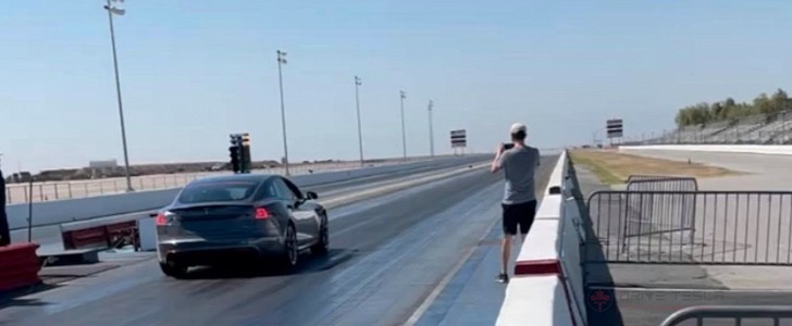 Tesla Model S Plaid world record 1/4-mile run (alleged)