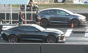 Tesla Model X Plaid Drags Chevy Camaro SS, the Difference Really Is Preposterous