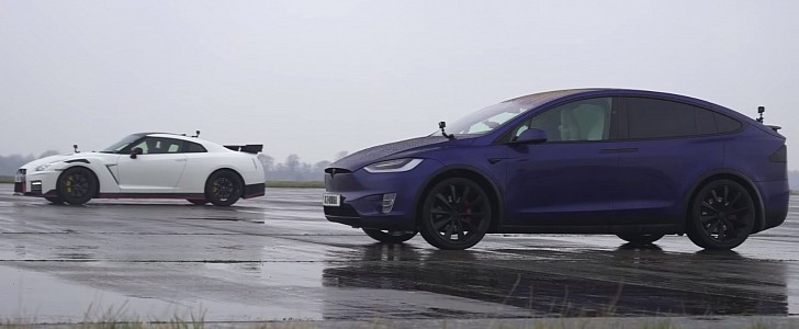 Tesla Model X Performance with Ludicrous Mode faces Nissan GT-R Nismo