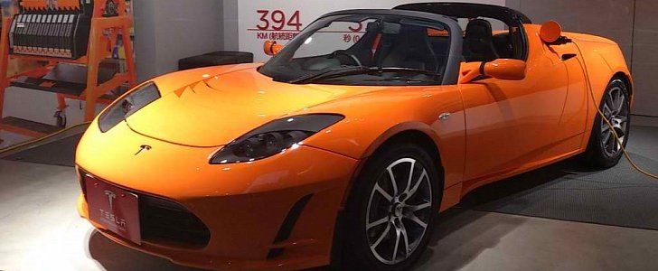 The deal comes to back up the Tesla Roadster upgrade