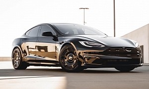 Tesla Plaid Looks Great Murdered-Out, but Only When Lowered on Masterpiece Wheels