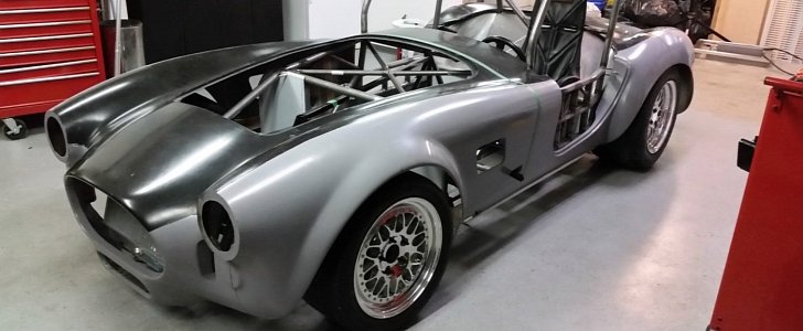 Tesla-powered Shelby Cobra