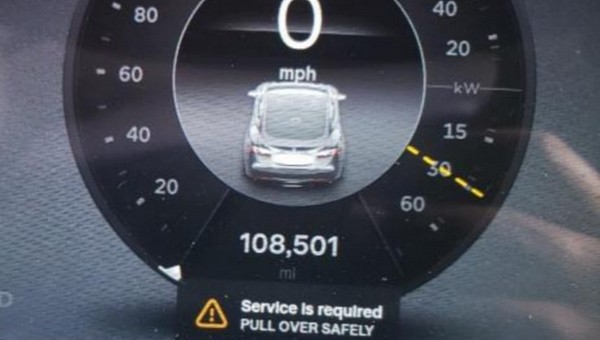 When this warning shows up in a Model S or a Model X, they can stop all of a sudden