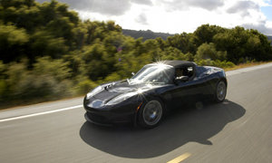 Tesla Roadster to Go Out of Production in 2011