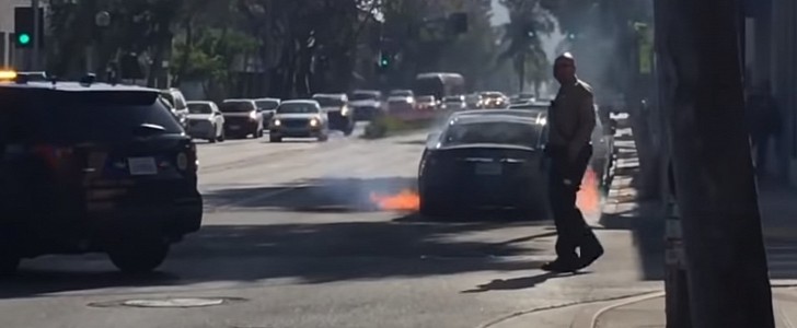 Tesla Model S burning in LA in 2018