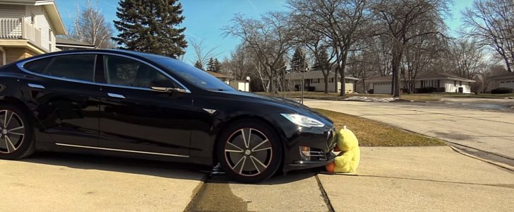 Testing Tesla's summon detection systems
