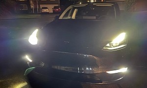 Tesla's New Light Show Leaves a Couple of Owners With Non-Functioning Headlights