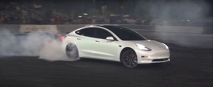 Tesla Model 3 Drifting