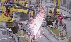 Tesla Shows Army of Robots Doing Musk’s Bidding Inside the Shanghai Gigafactory