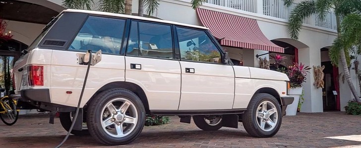 Tesla-Swapped Range Rover Classic EV Came to Life After 2,200 Hours of  Tinkering - autoevolution