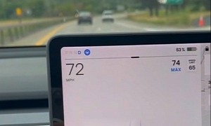 Tesla TACC Does Not Disengage With Frozen Screen – Check the Scary Video