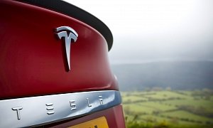 Tesla Won't Show Model III in March, Musk Says
