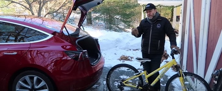 Tesla Model 3 bike test