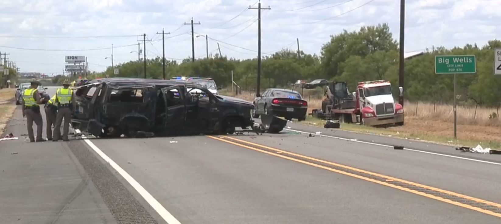 Texas Border Patrol Chase Ends In Crash 5 Immigrants Killed