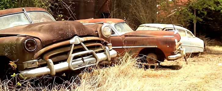 Texas farm with more than 100 abandoned classics