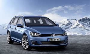 The All-New Volkswagen Golf Variant Bows in Geneva