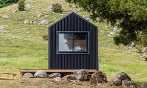 The Buster Tiny House Brings Comfort to the Woodland: The Perfect, Stress-Free Retreat