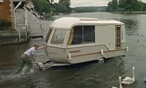 The CaraBoat Proves Man’s Dreams of an Amphibious Camper Go All the Way Back