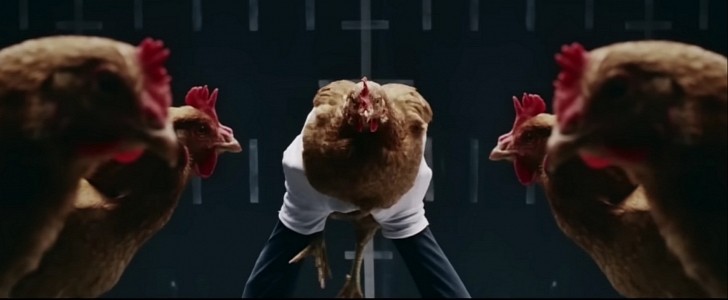 Mercedes-Benz used chickens to talk about the Magic Body Control and it was epic