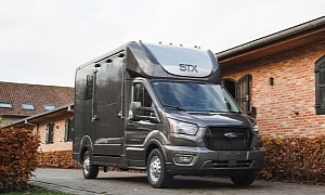 The Diamond Standard: These American-Built Transporters Are "Class C RVs," but for Horses