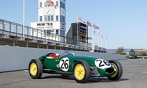 The First-Ever Lotus F1 Car, Driven by Graham Hill, Is Hoping to Get $420K at Auction