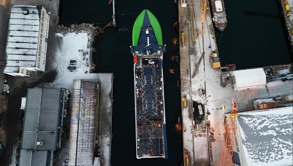 The first Armada vessel has traveled from Vietnam to Norway