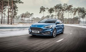 The Ford Focus ST Is Slower With New Auto Than the Six-Speed Manual Transmission