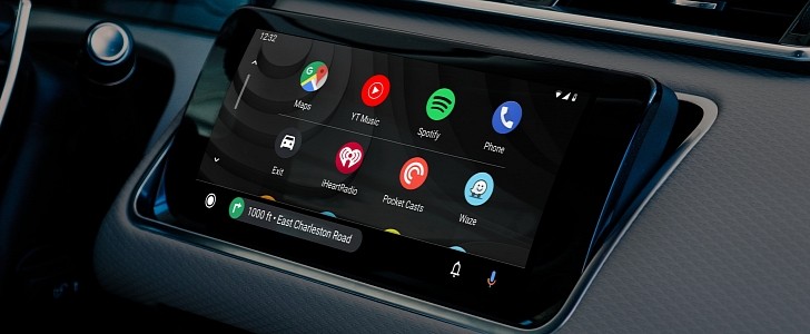Android Auto currently supports both wired and wireless connections