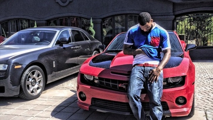 The Game Poses Next To His New Chevrolet Camaro
