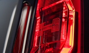 The GMC Hummer EV Has Outrageously Expensive Taillights, at More Than $3K Apiece