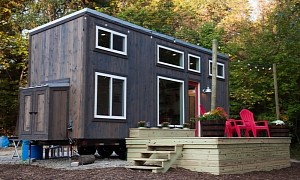 The Grand Is a Rustic-Modern Tiny Home That Fits Everything Into 309 Sq Ft