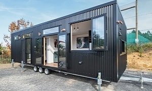 The Kowhai Is an Elegant Single-Level Tiny Home That Offers Comfort and Beautiful Views