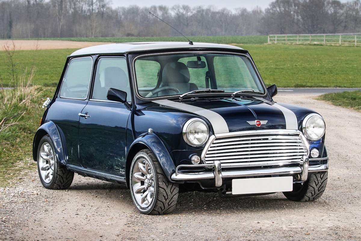 the-last-classic-mini-tuned-by-john-coop
