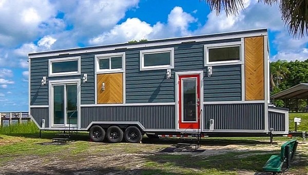 The Lee tiny house by Movable Roots