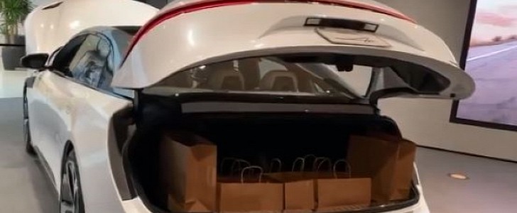 Lucid Air can carry a lot of turkeys for a good cause