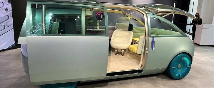 The MINI Urbanaut concept at the 2021 LA Auto Show, as talk intensifies about it going into production