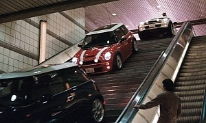 The MINIs of the 2003 Italian Job Movie Were the World’s First Electric MINIs