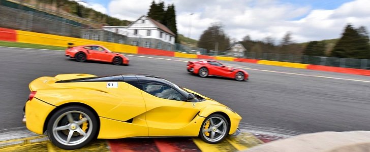 LaFerrari Overtakes an F12 TDF and a 911 GT3 RS