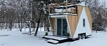 The Mountain XL Is a Cozy Tiny Home With a Rooftop Deck and Fold-Down Porch