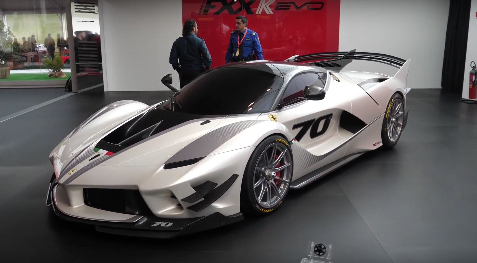 The New Ferrari FXX K Evo Looks on Video autoevolution