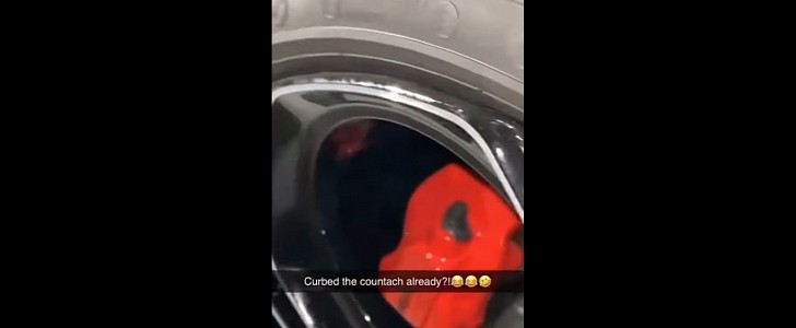 Lamborghini Countach wheel curb rash